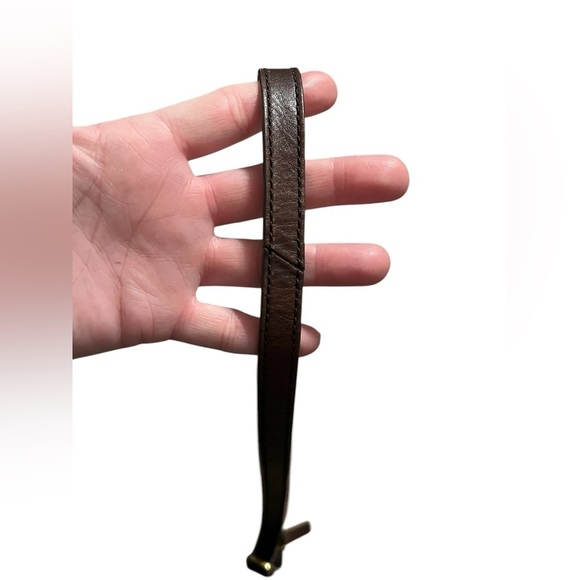 Fossil Vickery brown leather crossbody bag with adjustable strap - Picture 10 of 16